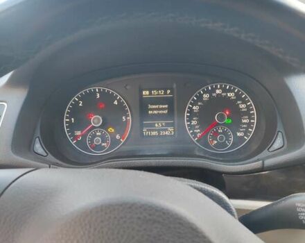 Красный Фольксваген Пассат, объемом двигателя 1.97 л и пробегом 171 тыс. км за 12200 $, фото 20 на Automoto.ua