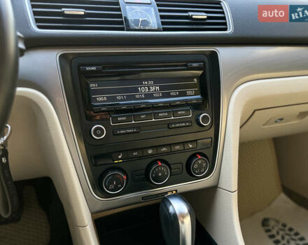 Червоний Фольксваген Пассат, об'ємом двигуна 1.8 л та пробігом 134 тис. км за 9850 $, фото 36 на Automoto.ua