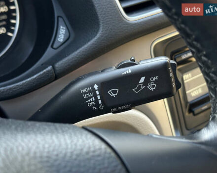 Червоний Фольксваген Пассат, об'ємом двигуна 1.8 л та пробігом 134 тис. км за 9850 $, фото 33 на Automoto.ua