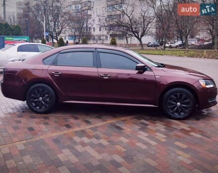 Красный Фольксваген Пассат, объемом двигателя 1.8 л и пробегом 280 тыс. км за 10499 $, фото 3 на Automoto.ua