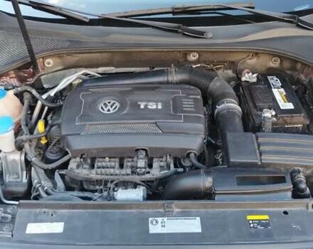 Червоний Фольксваген Пассат, об'ємом двигуна 1.8 л та пробігом 153 тис. км за 10700 $, фото 11 на Automoto.ua