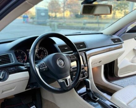 Червоний Фольксваген Пассат, об'ємом двигуна 2 л та пробігом 87 тис. км за 7100 $, фото 9 на Automoto.ua