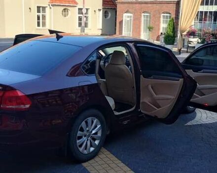 Червоний Фольксваген Пассат, об'ємом двигуна 1.8 л та пробігом 153 тис. км за 10700 $, фото 7 на Automoto.ua