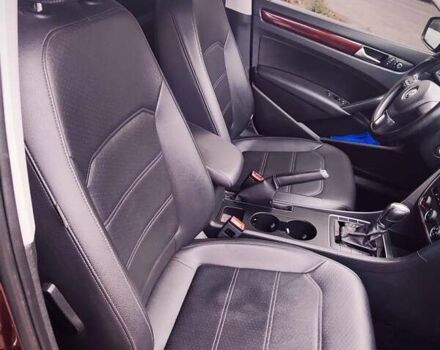 Красный Фольксваген Пассат, объемом двигателя 1.8 л и пробегом 280 тыс. км за 10499 $, фото 23 на Automoto.ua