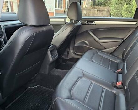 Красный Фольксваген Пассат, объемом двигателя 1.8 л и пробегом 202 тыс. км за 8400 $, фото 14 на Automoto.ua