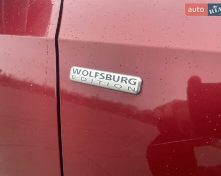 Красный Фольксваген Пассат, объемом двигателя 1.78 л и пробегом 139 тыс. км за 9400 $, фото 13 на Automoto.ua