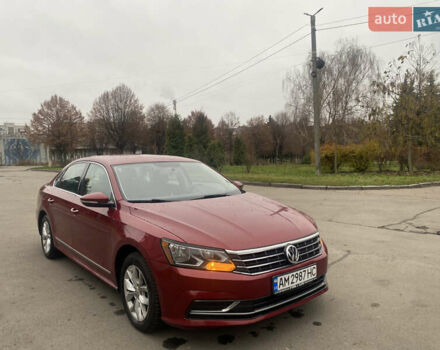 Красный Фольксваген Пассат, объемом двигателя 1.8 л и пробегом 211 тыс. км за 9700 $, фото 5 на Automoto.ua