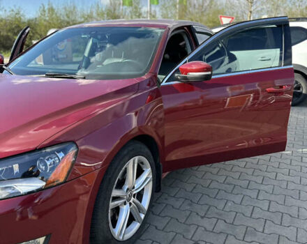 Червоний Фольксваген Пассат, об'ємом двигуна 1.8 л та пробігом 160 тис. км за 10800 $, фото 2 на Automoto.ua