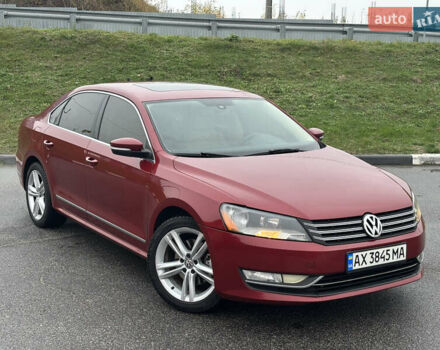 Красный Фольксваген Пассат, объемом двигателя 1.8 л и пробегом 247 тыс. км за 10900 $, фото 2 на Automoto.ua