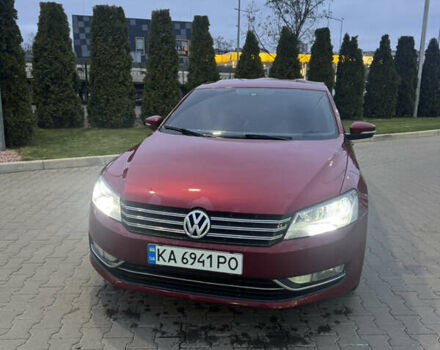 Красный Фольксваген Пассат, объемом двигателя 1.8 л и пробегом 167 тыс. км за 10000 $, фото 8 на Automoto.ua