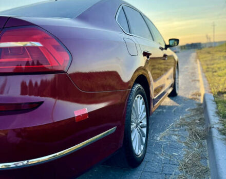 Красный Фольксваген Пассат, объемом двигателя 1.8 л и пробегом 140 тыс. км за 12750 $, фото 19 на Automoto.ua