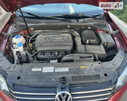 Красный Фольксваген Пассат, объемом двигателя 1.8 л и пробегом 130 тыс. км за 11800 $, фото 17 на Automoto.ua