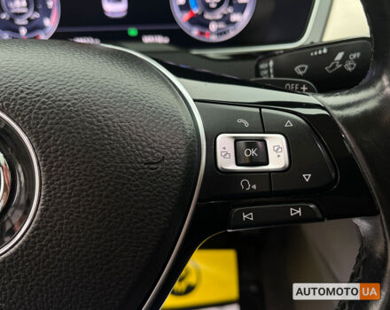 Червоний Фольксваген Пассат, об'ємом двигуна 1.8 л та пробігом 360 тис. км за 15290 $, фото 15 на Automoto.ua