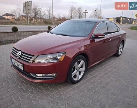 Красный Фольксваген Пассат, объемом двигателя 1.8 л и пробегом 98 тыс. км за 9500 $, фото 16 на Automoto.ua