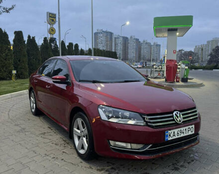 Красный Фольксваген Пассат, объемом двигателя 1.8 л и пробегом 167 тыс. км за 10000 $, фото 2 на Automoto.ua