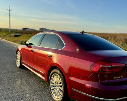 Красный Фольксваген Пассат, объемом двигателя 1.8 л и пробегом 140 тыс. км за 12750 $, фото 5 на Automoto.ua