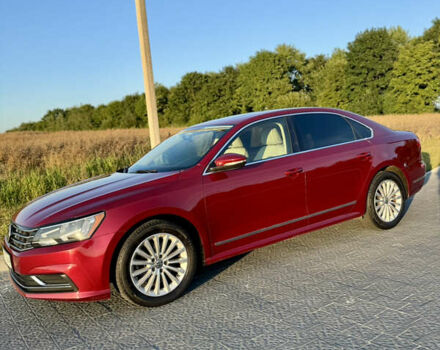 Красный Фольксваген Пассат, объемом двигателя 1.8 л и пробегом 140 тыс. км за 12750 $, фото 3 на Automoto.ua