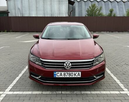 Красный Фольксваген Пассат, объемом двигателя 1.8 л и пробегом 127 тыс. км за 11499 $, фото 1 на Automoto.ua