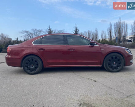 Червоний Фольксваген Пассат, об'ємом двигуна 1.8 л та пробігом 195 тис. км за 8800 $, фото 3 на Automoto.ua