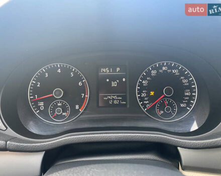 Червоний Фольксваген Пассат, об'ємом двигуна 1.8 л та пробігом 195 тис. км за 8800 $, фото 16 на Automoto.ua