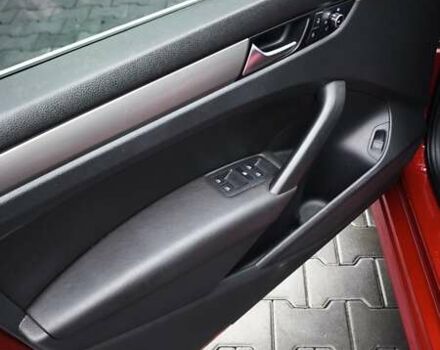 Червоний Фольксваген Пассат, об'ємом двигуна 1.8 л та пробігом 195 тис. км за 11000 $, фото 27 на Automoto.ua