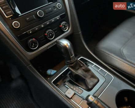 Червоний Фольксваген Пассат, об'ємом двигуна 1.8 л та пробігом 192 тис. км за 9900 $, фото 22 на Automoto.ua