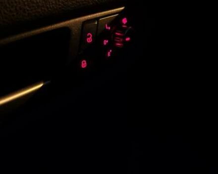 Червоний Фольксваген Пассат, об'ємом двигуна 1.8 л та пробігом 195 тис. км за 11000 $, фото 38 на Automoto.ua