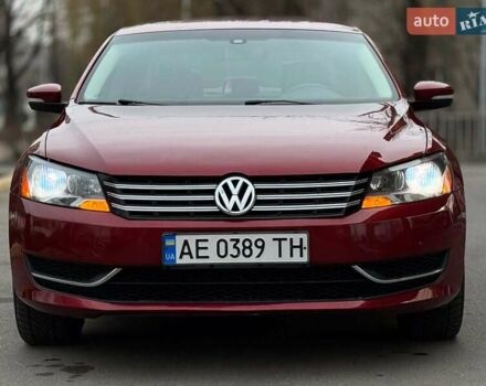 Красный Фольксваген Пассат, объемом двигателя 1.8 л и пробегом 211 тыс. км за 7400 $, фото 7 на Automoto.ua