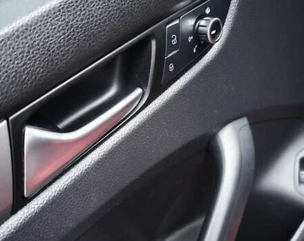 Червоний Фольксваген Пассат, об'ємом двигуна 1.8 л та пробігом 195 тис. км за 11000 $, фото 29 на Automoto.ua