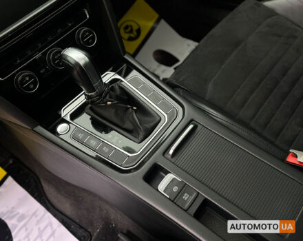 Червоний Фольксваген Пассат, об'ємом двигуна 1.8 л та пробігом 360 тис. км за 15290 $, фото 20 на Automoto.ua