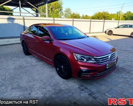 Красный Фольксваген Пассат, объемом двигателя 1.8 л и пробегом 120 тыс. км за 11000 $, фото 1 на Automoto.ua