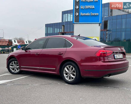Червоний Фольксваген Пассат, об'ємом двигуна 1.8 л та пробігом 177 тис. км за 9500 $, фото 13 на Automoto.ua