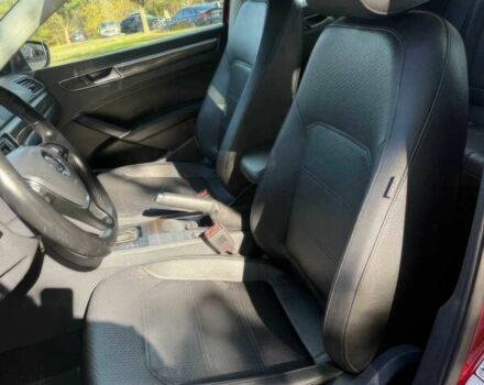 Красный Фольксваген Пассат, объемом двигателя 1.8 л и пробегом 75 тыс. км за 2600 $, фото 6 на Automoto.ua