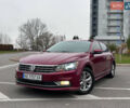 Красный Фольксваген Пассат, объемом двигателя 1.8 л и пробегом 177 тыс. км за 9500 $, фото 1 на Automoto.ua