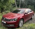 Красный Фольксваген Пассат, объемом двигателя 1.8 л и пробегом 193 тыс. км за 11900 $, фото 1 на Automoto.ua