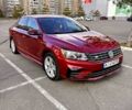 Красный Фольксваген Пассат, объемом двигателя 1.8 л и пробегом 137 тыс. км за 11500 $, фото 1 на Automoto.ua