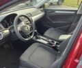 Красный Фольксваген Пассат, объемом двигателя 1.8 л и пробегом 110 тыс. км за 11700 $, фото 6 на Automoto.ua