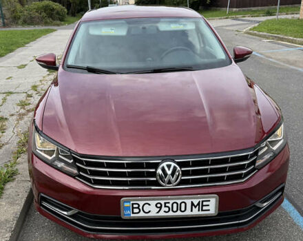 Красный Фольксваген Пассат, объемом двигателя 1.8 л и пробегом 170 тыс. км за 15800 $, фото 4 на Automoto.ua