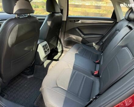 Красный Фольксваген Пассат, объемом двигателя 1.8 л и пробегом 71 тыс. км за 14990 $, фото 16 на Automoto.ua