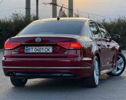 Фольксваген Пассат 2016 в Киеве на Automoto.ua Красный Фольксваген Пассат, объемом двигателя 1.8 л и пробегом 110 тыс. км за 12000 $, фото 5 на Automoto.ua