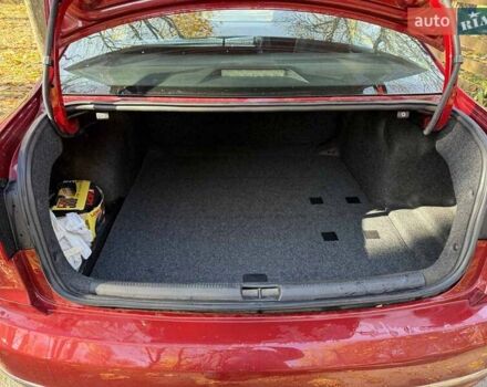 Красный Фольксваген Пассат, объемом двигателя 1.8 л и пробегом 71 тыс. км за 14990 $, фото 19 на Automoto.ua