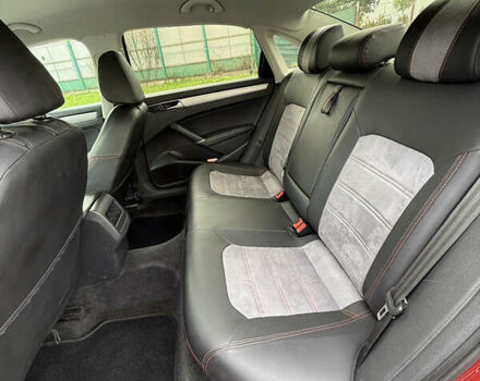 Красный Фольксваген Пассат, объемом двигателя 1.8 л и пробегом 170 тыс. км за 15800 $, фото 12 на Automoto.ua