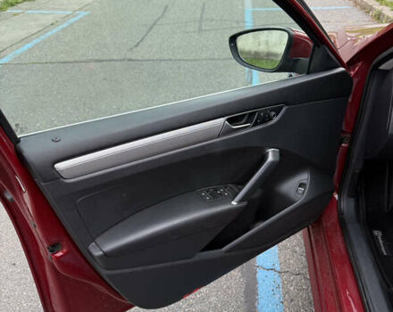 Красный Фольксваген Пассат, объемом двигателя 1.8 л и пробегом 170 тыс. км за 15800 $, фото 11 на Automoto.ua