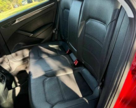 Красный Фольксваген Пассат, объемом двигателя 1.8 л и пробегом 75 тыс. км за 2600 $, фото 10 на Automoto.ua