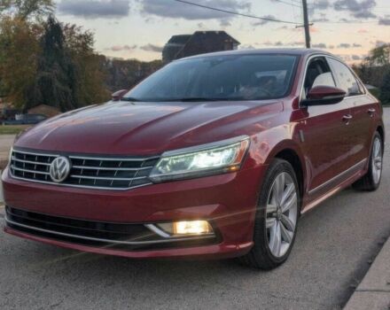 Червоний Фольксваген Пассат, об'ємом двигуна 3.6 л та пробігом 78 тис. км за 7000 $, фото 2 на Automoto.ua