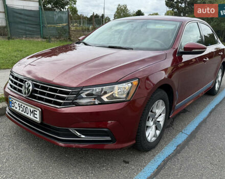 Красный Фольксваген Пассат, объемом двигателя 1.8 л и пробегом 170 тыс. км за 15800 $, фото 1 на Automoto.ua