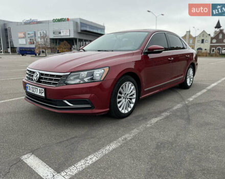 Красный Фольксваген Пассат, объемом двигателя 1.8 л и пробегом 132 тыс. км за 13600 $, фото 11 на Automoto.ua
