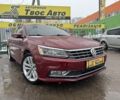 Красный Фольксваген Пассат, объемом двигателя 2 л и пробегом 195 тыс. км за 14050 $, фото 1 на Automoto.ua