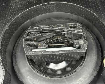 Червоний Фольксваген Пассат, об'ємом двигуна 1.8 л та пробігом 182 тис. км за 11000 $, фото 4 на Automoto.ua