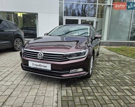 Красный Фольксваген Пассат, объемом двигателя 1.8 л и пробегом 168 тыс. км за 17890 $, фото 1 на Automoto.ua